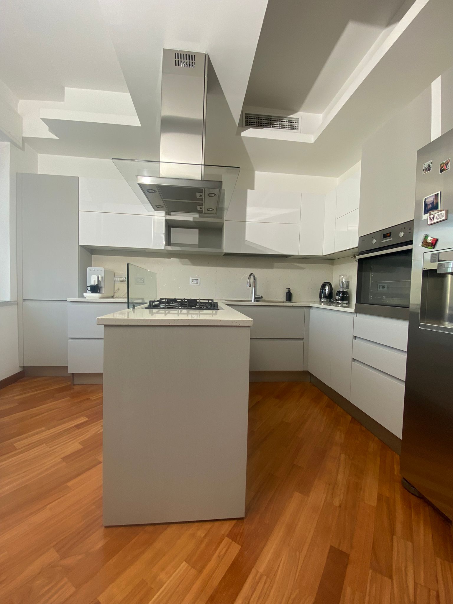 Cucina – piazza Diocleziano Milano