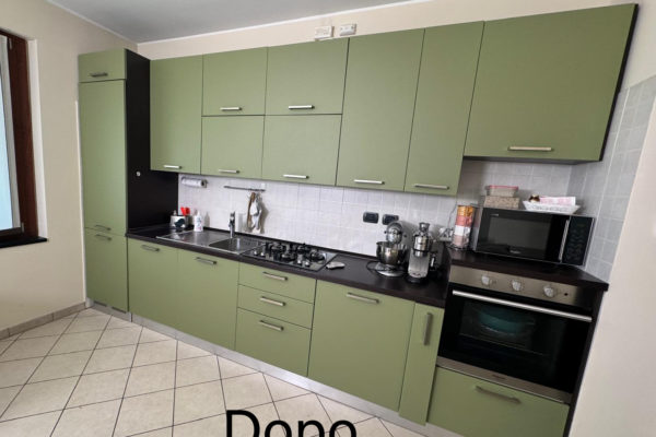 8F8CDAA0-BD34-4D40-8177-518E53AD9738